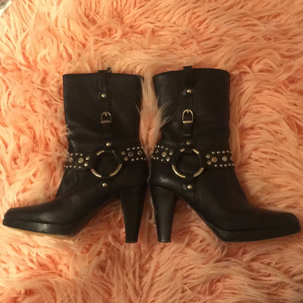 Rare Frye Katie ring studded harness boots